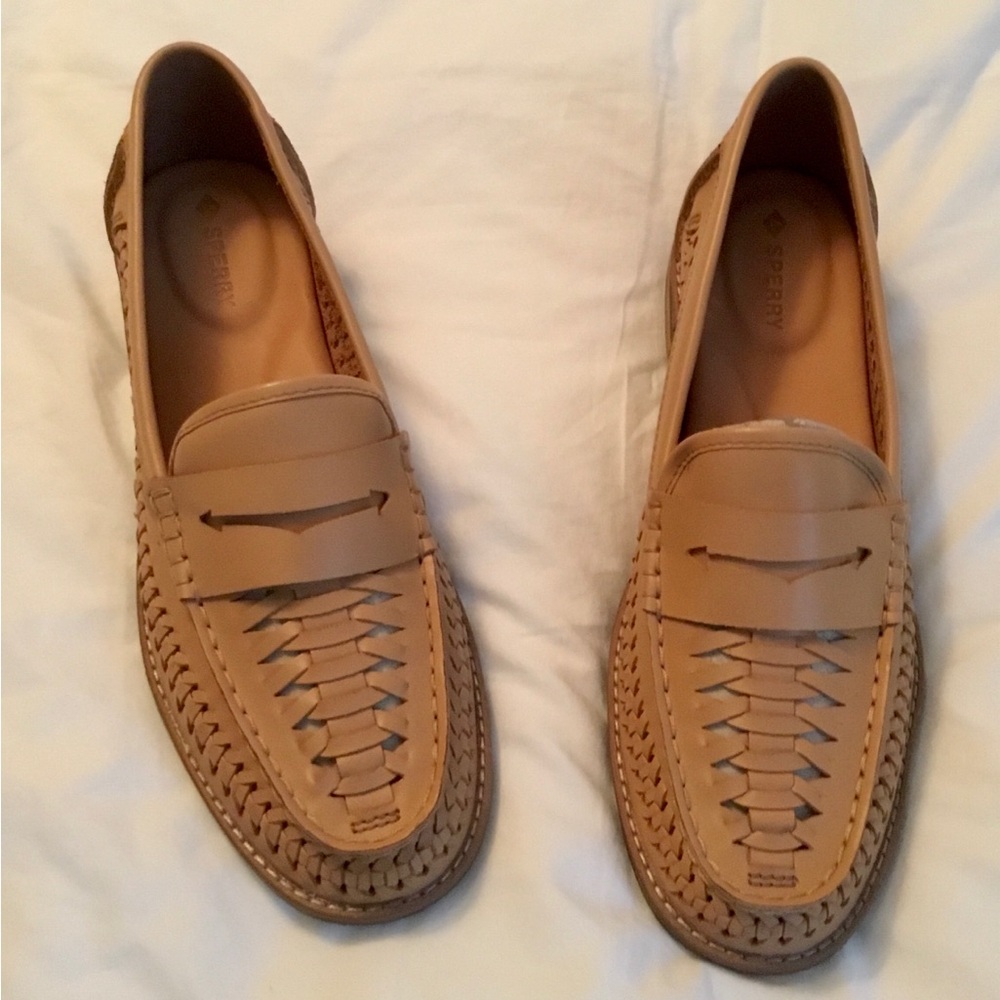 Sperry Womens Woven Tan Leather Penny Loafers